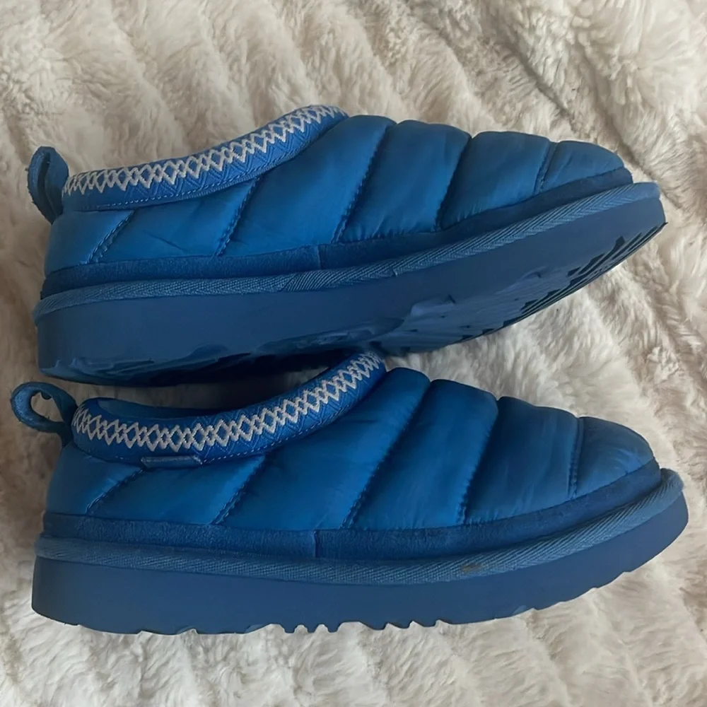 Kids Ugg Slip on shoe